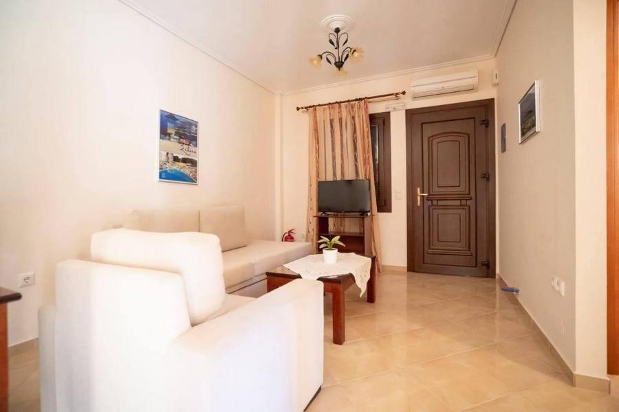 Villa Karolina Tsogkas ซิโวตา ภายนอก รูปภาพ